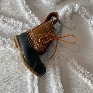 L.L. Bean keychain ran bean boots duck boots